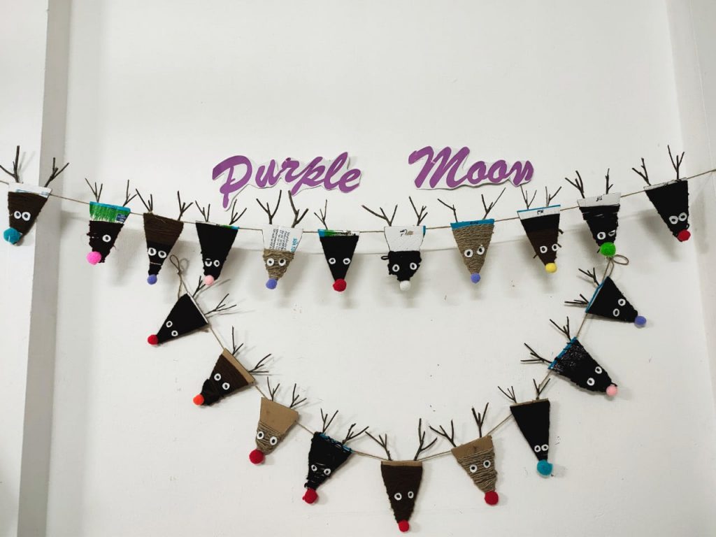 Merry Christmas Lớp Purple Moon - Mầm Non Kid's Moon