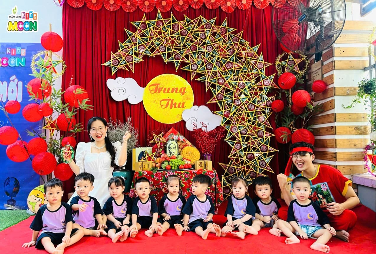 TRUNG THU YÊU THƯƠNG - Mầm Non Kid's Moon