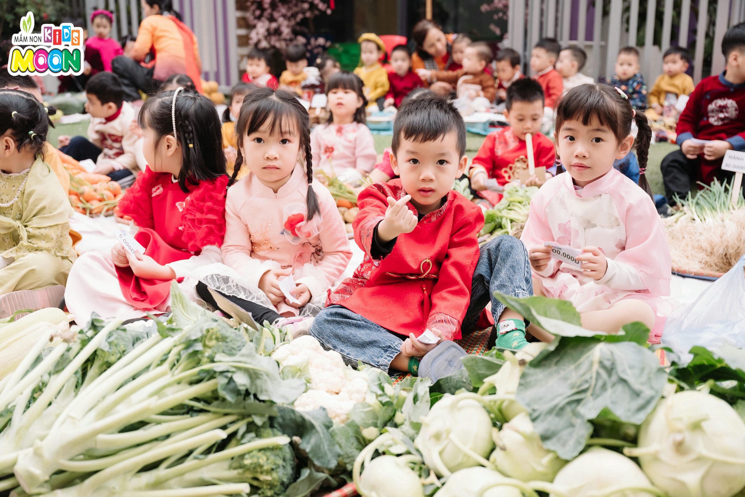 PHIÊN CHỢ QUÊ KID’S MOON - TẤP NẬP, RỘN RÀNG TRONG NHỮNG NGÀY CẬN TẾT - Mầm Non Kid's Moon