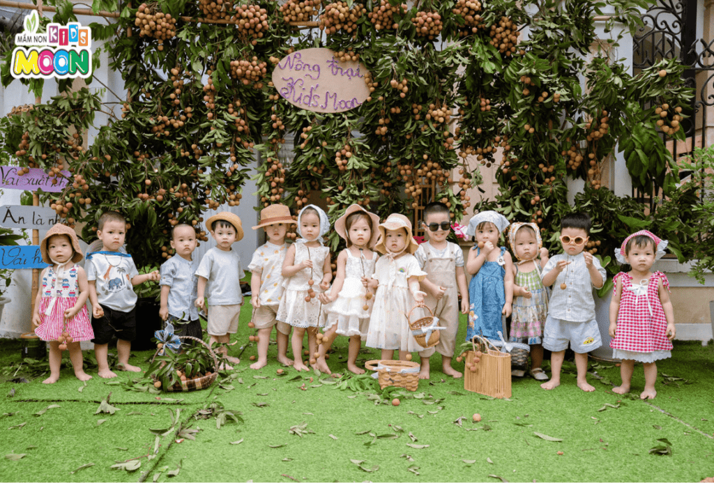 VƯỜN VẢI NHỚ THƯƠNG – MÙA HÈ CỦA NHỮNG KHOẢNH KHẮC NGỌT NGÀO - Mầm Non Kid's Moon
