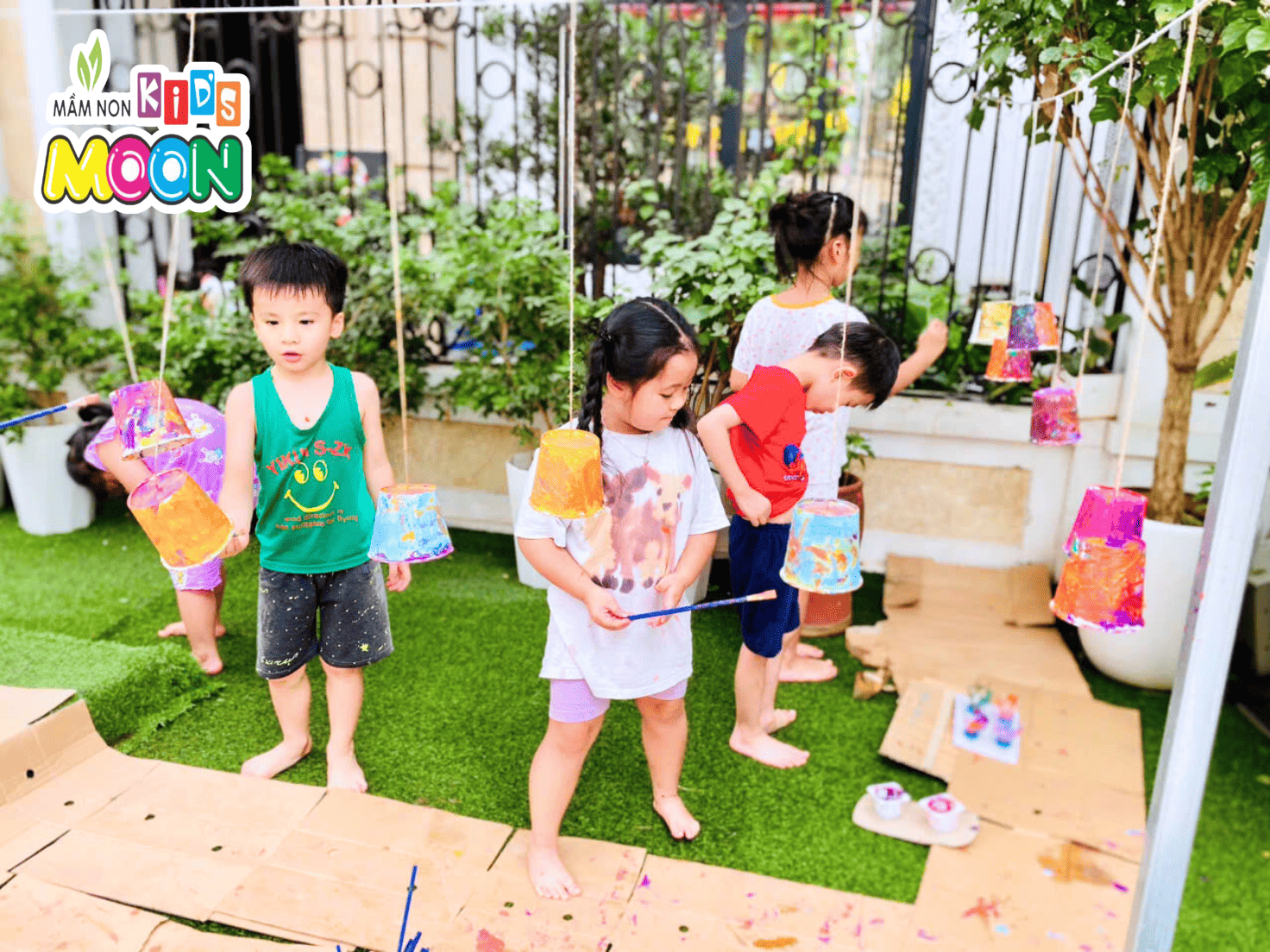 MÙA HÈ RỰC RỠ – “CHÁY HẾT MÌNH” CÙNG LỄ HỘI SẮC MÀU TẠI KID’S MOON - Mầm Non Kid's Moon