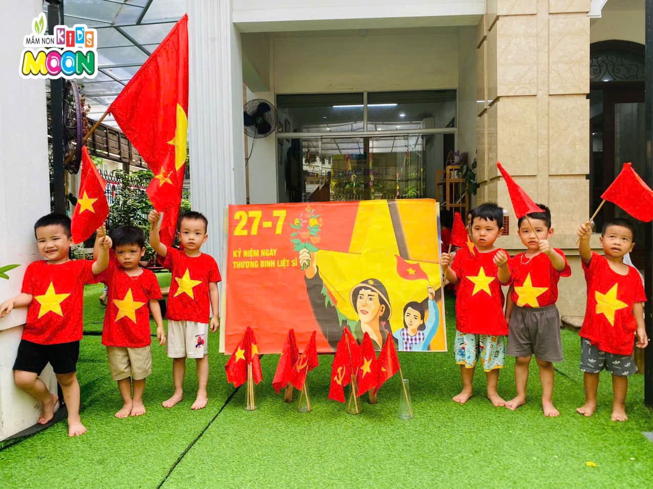 TRI ÂN ANH HÙNG – GIEO MẦM YÊU NƯỚC CHO CÁC BÉ - Mầm Non Kid's Moon