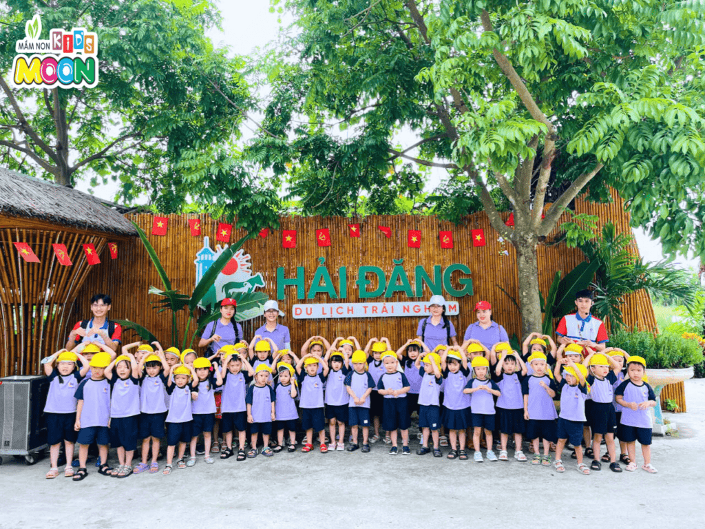 NỤ CƯỜI TRONG ĐÊM TRĂNG - Mầm Non Kid's Moon