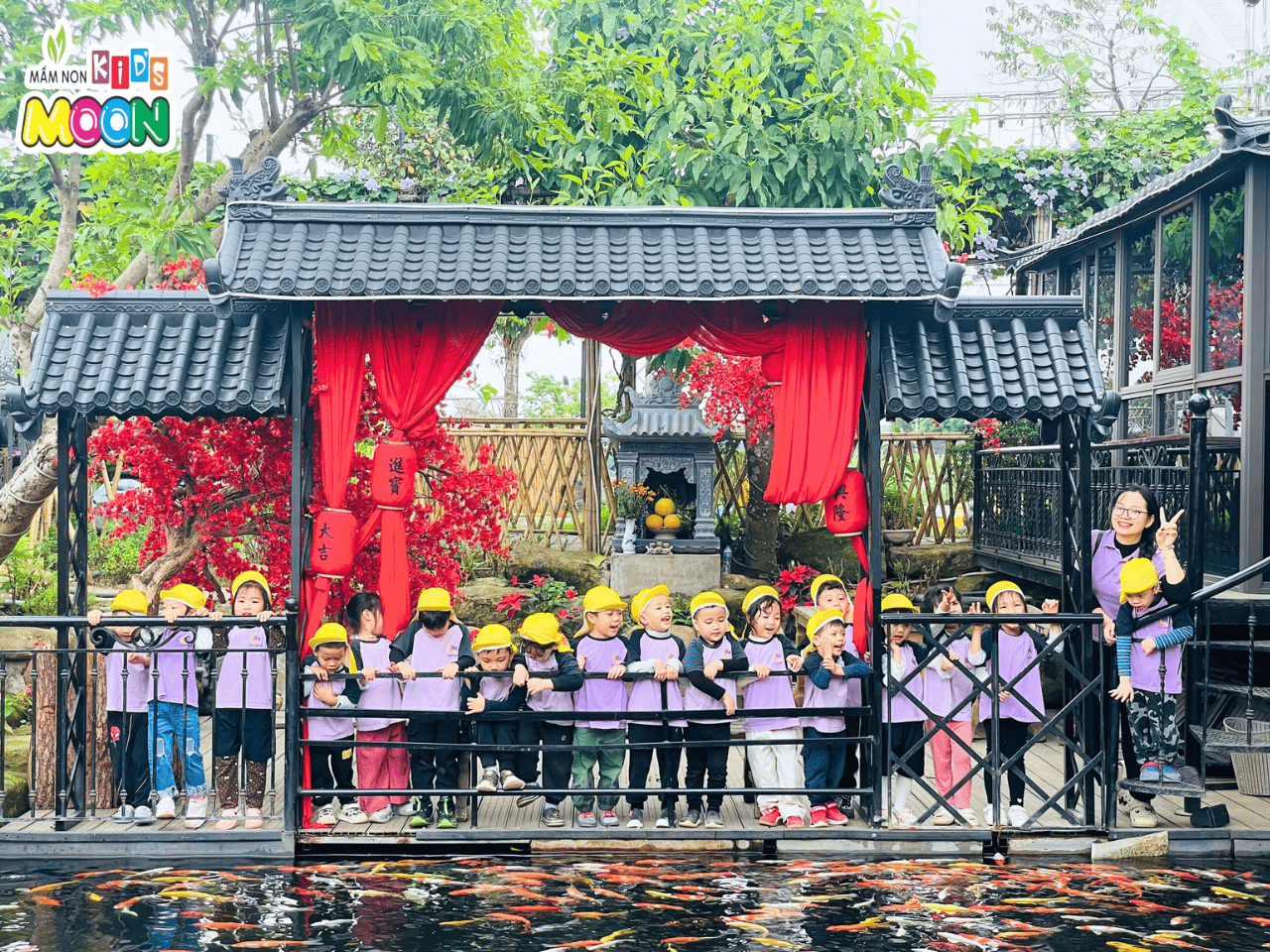 CÁC BẠN NHỎ KID’S MOON KHÁM PHÁ NÔNG TRẠI “VƯỜN NHÀ BÀ” CÁC BẠN NHỎ KID’S MOON KHÁM PHÁ NÔNG TRẠI “VƯỜN NHÀ BÀ” - Mầm Non Kid's Moon