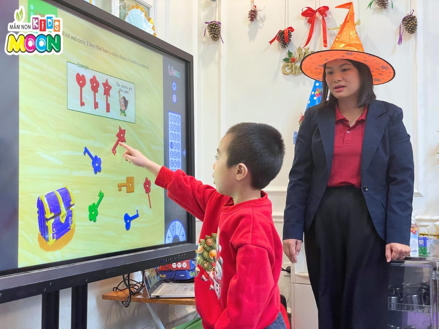 LÀM QUEN VỚI TIẾT HỌC TOÁN TƯ DUY – CMS GENIUS MATH LÀM QUEN VỚI TIẾT HỌC TOÁN TƯ DUY – CMS GENIUS MATH - Mầm Non Kid's Moon