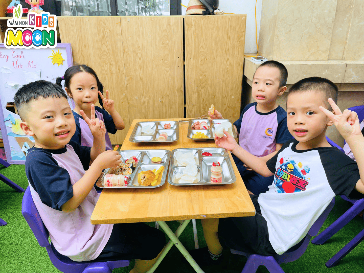 TIỆC BUFFET THÁNG 5 & CHÀO MỪNG NGÀY QUỐC TẾ THIẾU NHI 1/6 CỦA CÁC BẠN NHỎ KID'S MOON TIỆC BUFFET THÁNG 5 & CHÀO MỪNG NGÀY QUỐC TẾ THIẾU NHI 1/6 CỦA CÁC BẠN NHỎ KID'S MOON - Mầm Non Kid's Moon